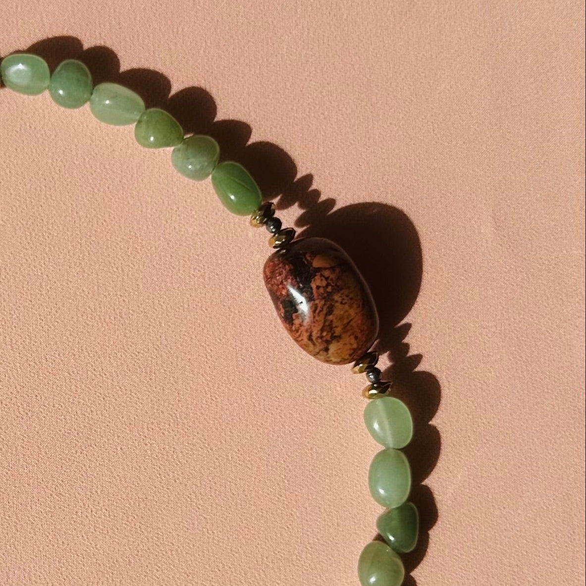 garnite_green_gemstone_jew.jpg