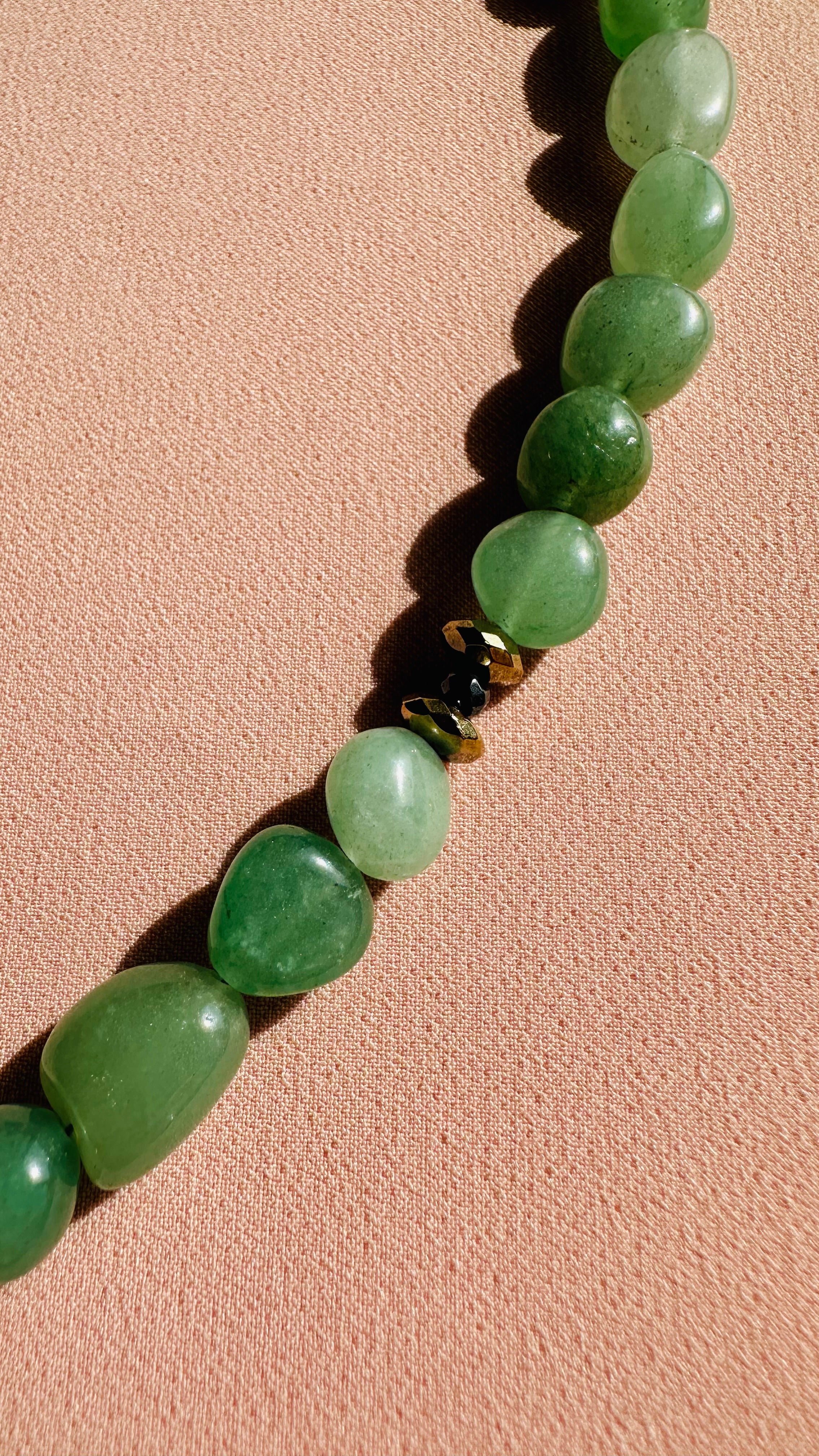024 Grüner Garnit