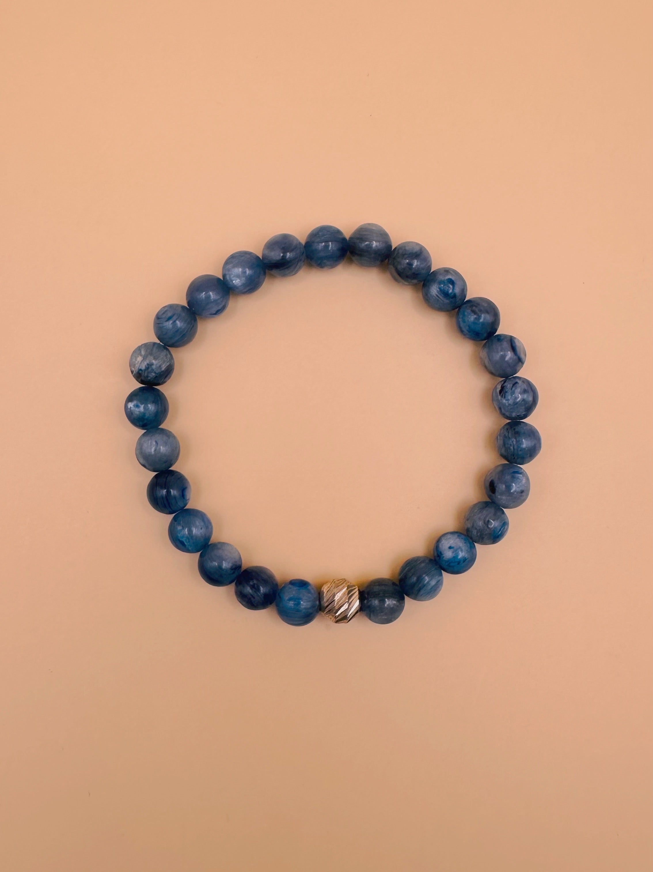 Saint Germain Violet Flame Transform Your Life Armband aus Kyanit und Silberperlen