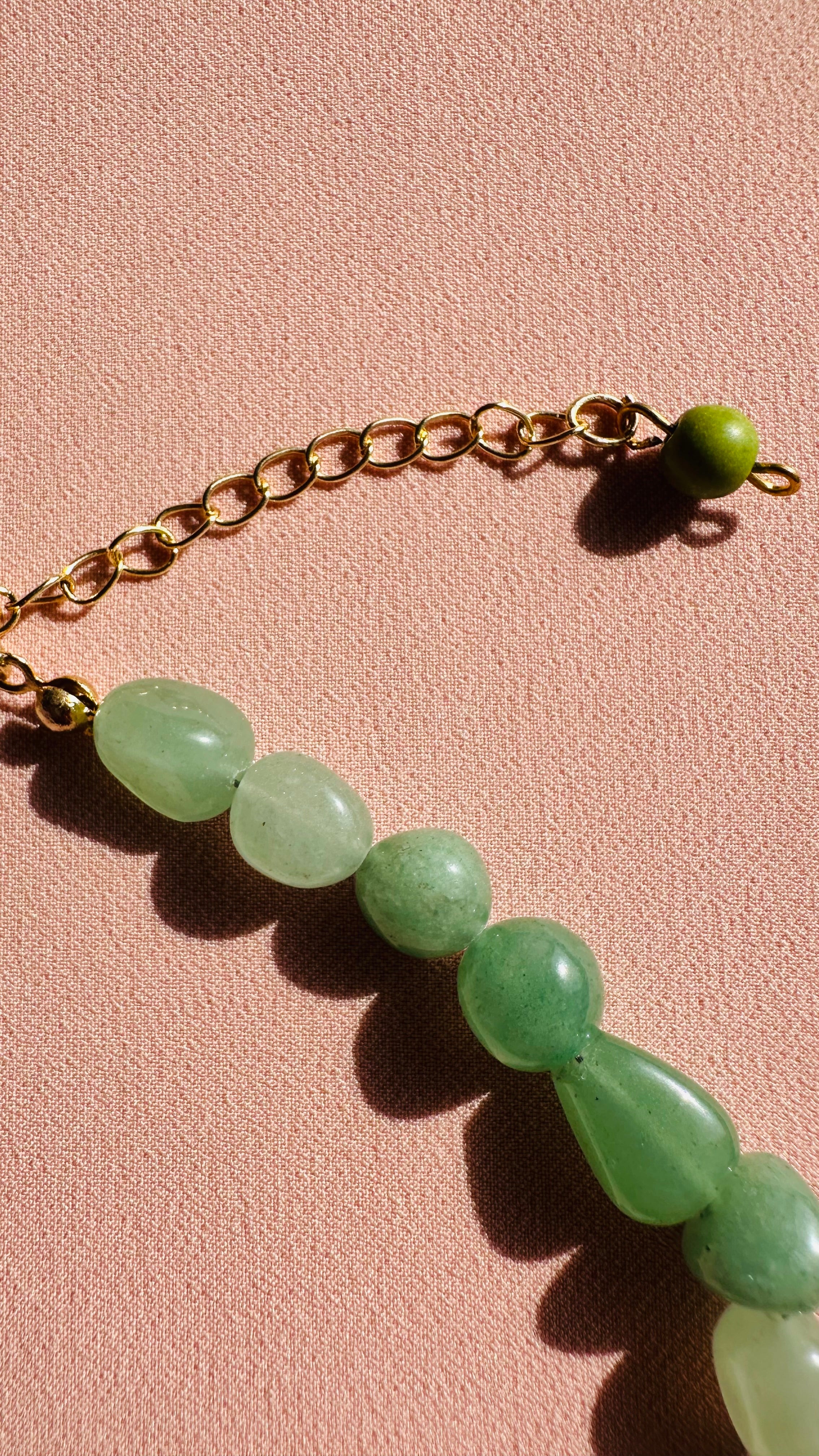 024 Grüner Garnit